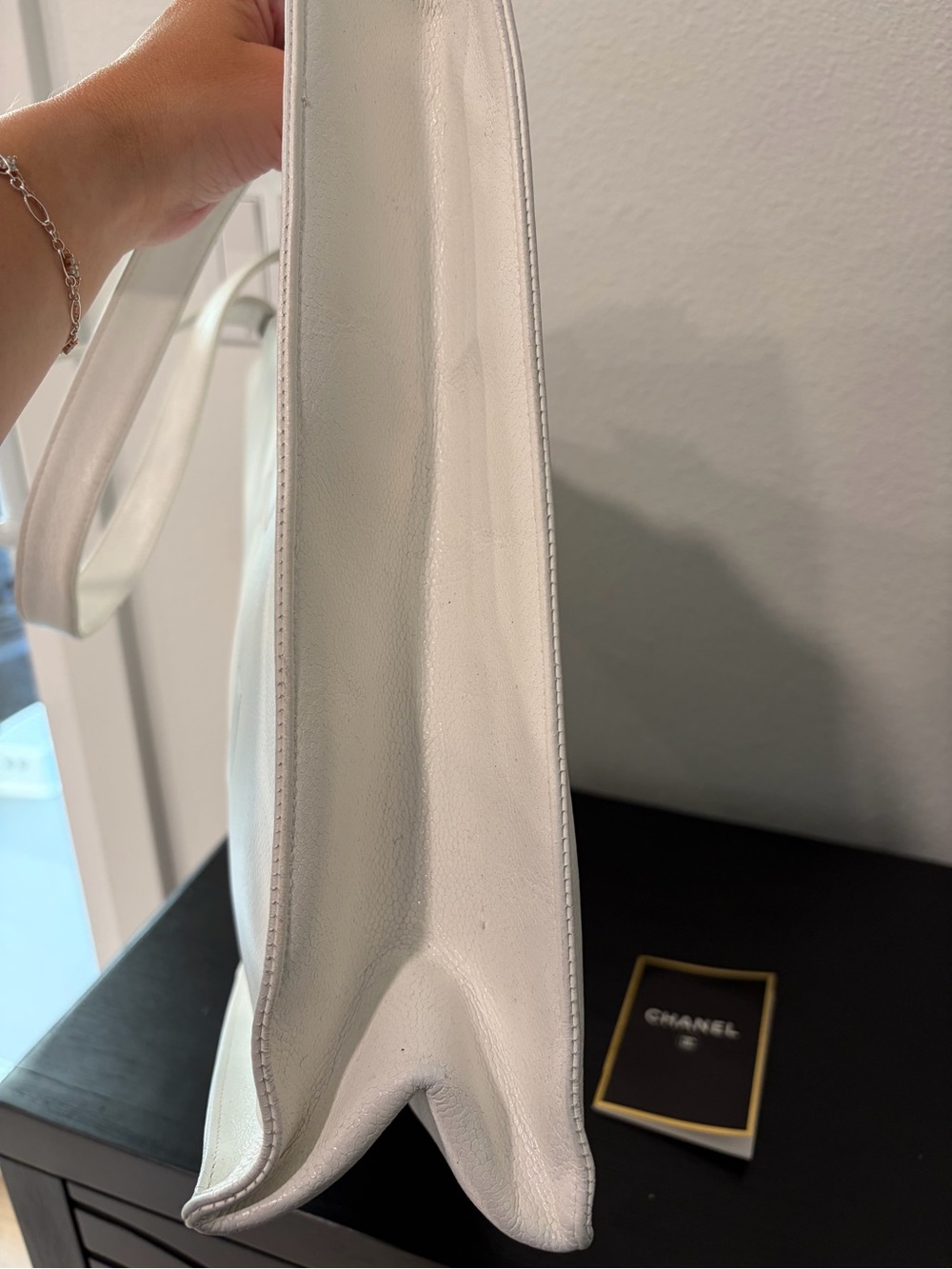 Chanel White Timeless CC Tote Bag - Picture 5 of 14